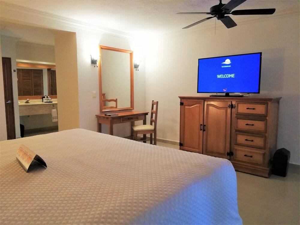 Resort El Dorado Seaside Palms, Catamaran, Cenote & Inclusive (adults Only) Xpu-Ha